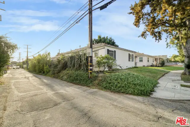 2626 26th Street, Santa Monica, CA 90405 - Image #3