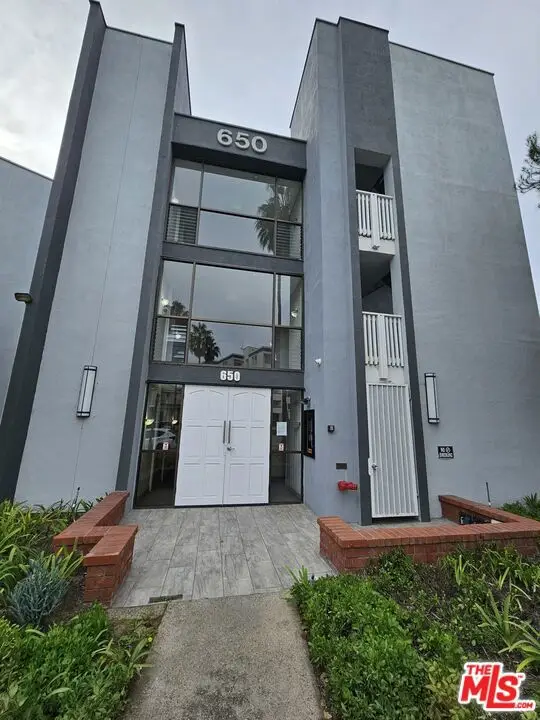 650 The #208, Redondo Beach, CA 90277 - Image #2