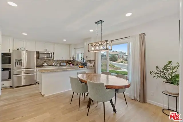 11545 Jeff Avenue, Sylmar, CA 91342 - Image #3