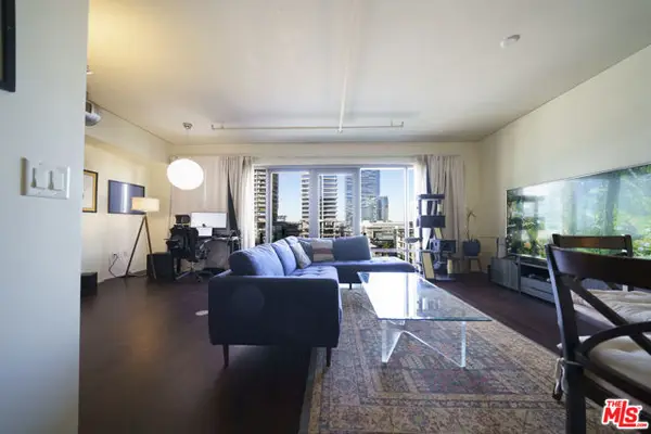 1100 S Hope Street #914, Los Angeles, CA 90015