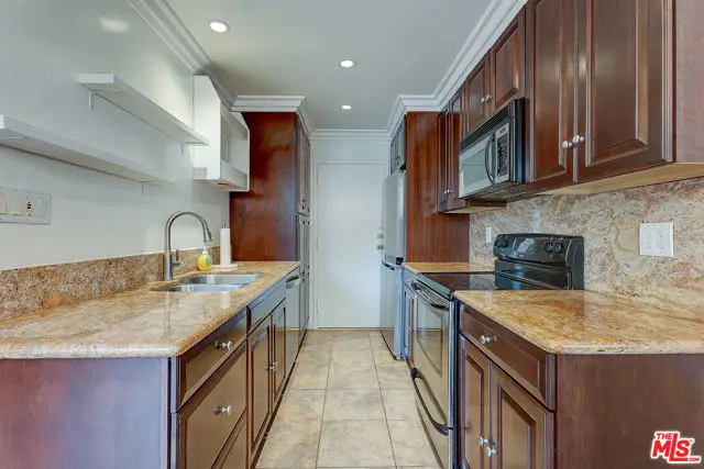 100 S Doheny Drive #223, Los Angeles, CA 90048 - Image #3