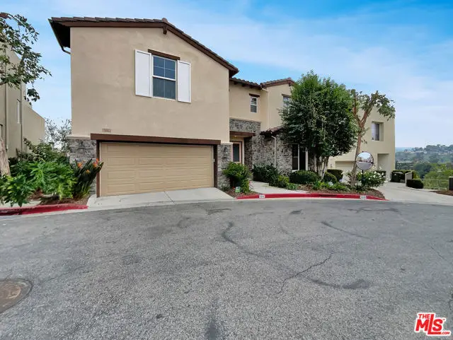 5692 Como Circle #34, Woodland Hills, CA 91367 - Image #1
