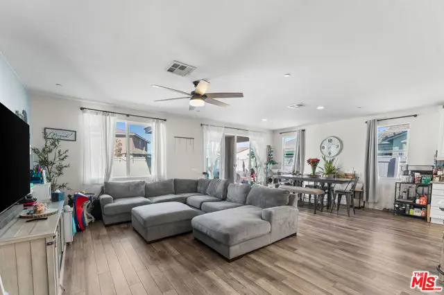 5101 W Avenue J5, Lancaster, CA 93536 - Image #3