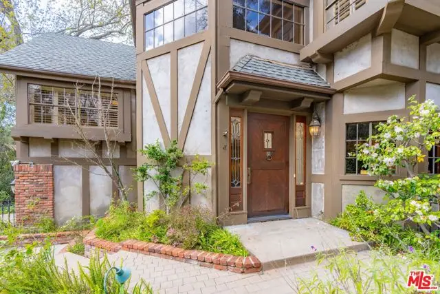 3041 E Chevy Chase Drive, Glendale, CA 91206 - Image #3