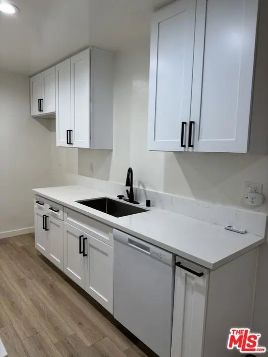 5400 Newcastle Avenue #68, Encino, CA 91316 - Image #3