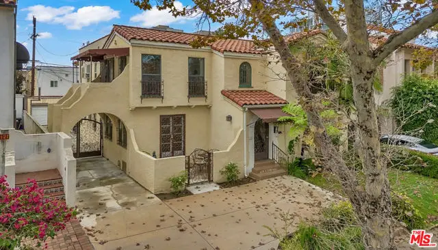 6122 W 6th Street, Los Angeles, CA 90048 - #2