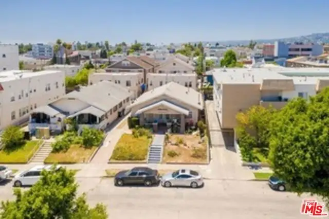 423 N Serrano Avenue, Los Angeles, CA 90004 - Image #1