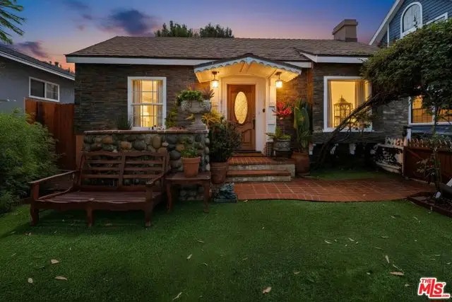 2558 Torrance Boulevard, Torrance, CA 90503 - Image #2