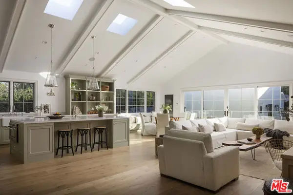 2515 Marguerita Avenue, Santa Monica, CA 90402