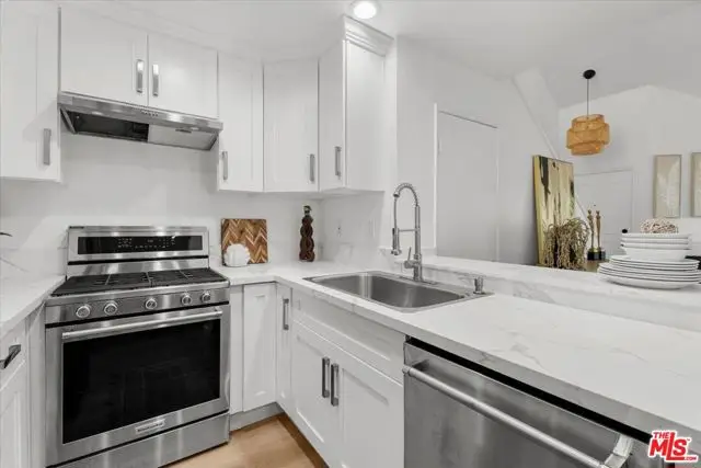 432 E Spruce Avenue #85, Inglewood, CA 90301 - Image #3