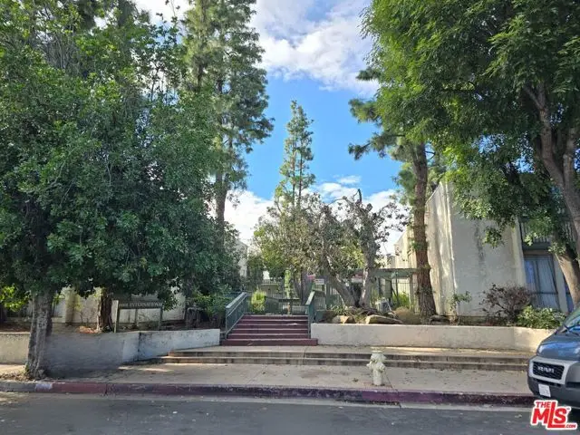 8601 International Avenue #210, Canoga Park, CA 91304 - Image #2