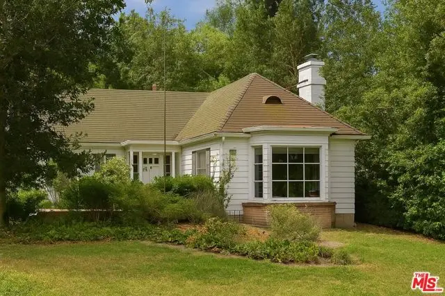 12752 Halkirk Street, Studio City, CA 91604 - Image #2