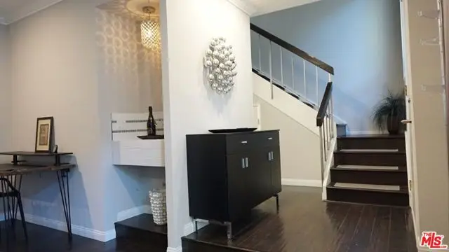 5644 Etiwanda Avenue #7, Tarzana, CA 91356 - Image #3