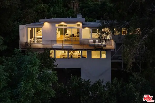 3564 Multiview Drive, Los Angeles, CA 90068 - Image #1