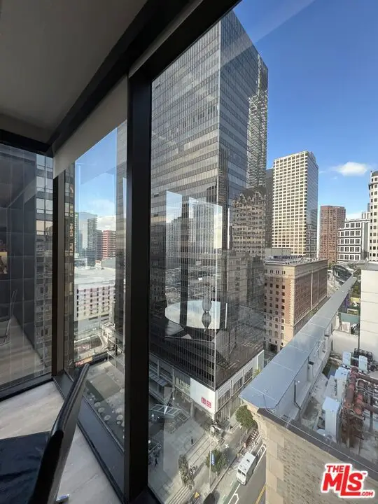 655 S Hope Street #1605, Los Angeles, CA 90017 - Image #2