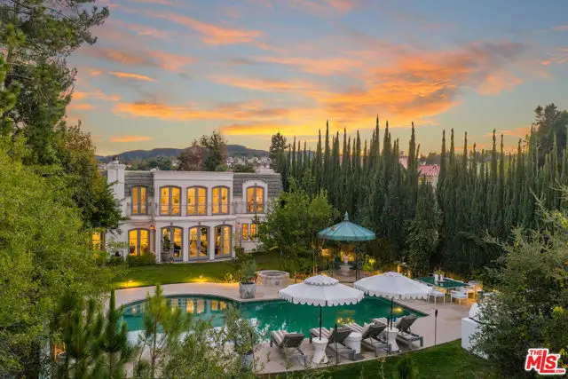 18875 Pasadero Drive, Tarzana, CA 91356 - Image #1