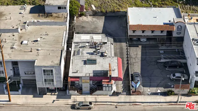 8404 Pershing Drive, Playa Del Rey, CA 90293 - Image #2