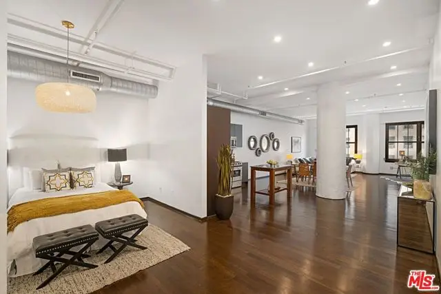 1645 Vine Street #703, Los Angeles, CA 90028 - Image #1