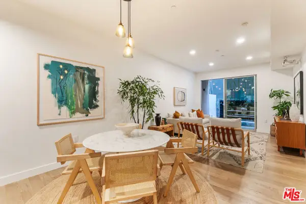 6001 Carlton Way #105, Los Angeles, CA 90028