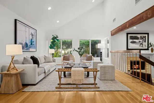 1424 Avenida De Cortez, Pacific Palisades, CA 90272 - Image #2