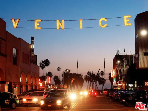 12 E 27th Avenue, Venice (los Angeles), CA 90291