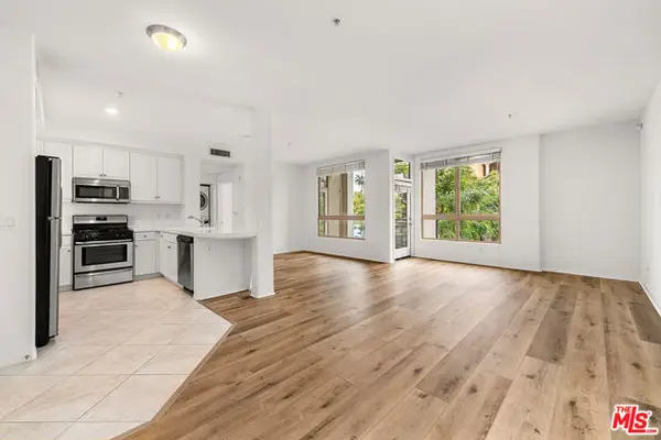 13044 Pacific #214, Los Angeles, CA 90094