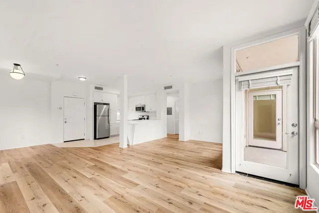 13044 Pacific #214, Los Angeles, CA 90094 - Image #3