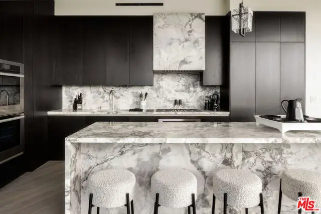 211 W Elm Court #11E, Los Angeles, CA 90067 - Image #1