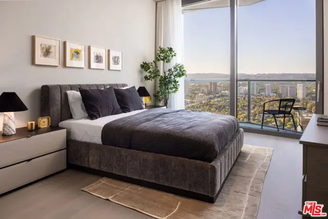 211 W Elm Court #11E, Los Angeles, CA 90067 - Image #3