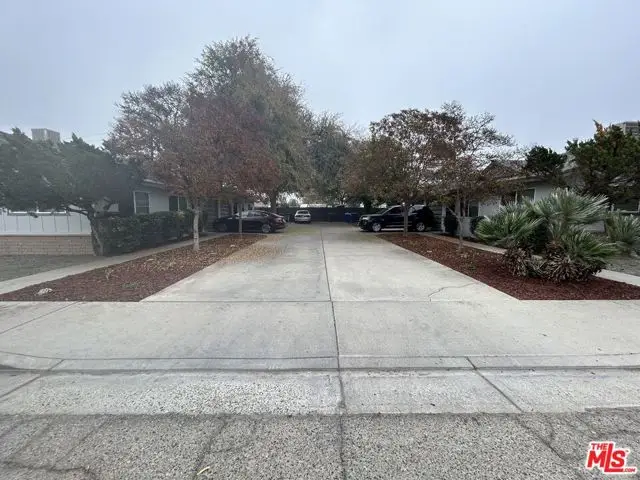 36 N G Street, Porterville, CA 93257 - #1