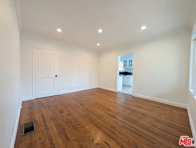 2905 W 83rd Street, Inglewood, CA 90305 - Image #3