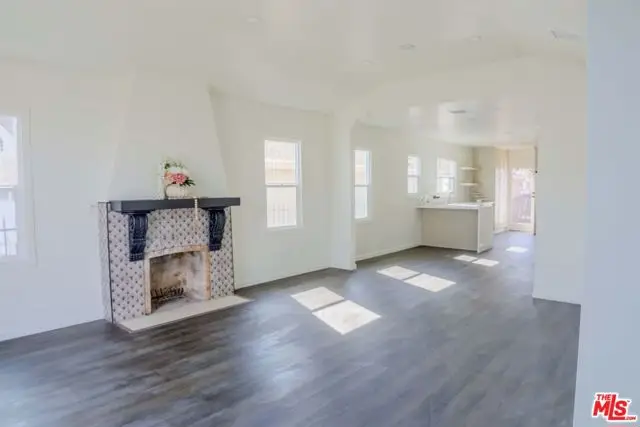 9427 Baird Avenue, Los Angeles, CA 90002 - #2