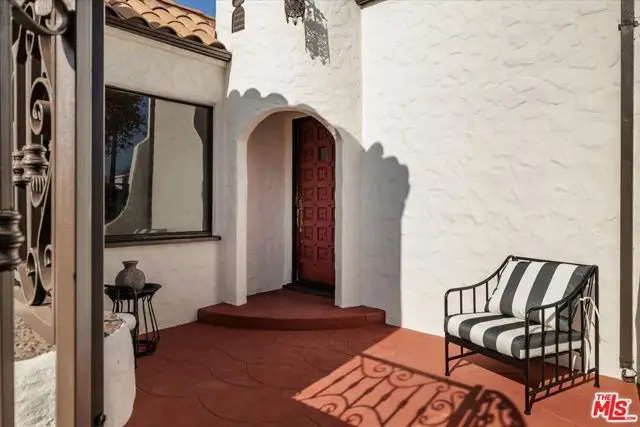 2207 Alsace Avenue, Los Angeles, CA 90016 - Image #3