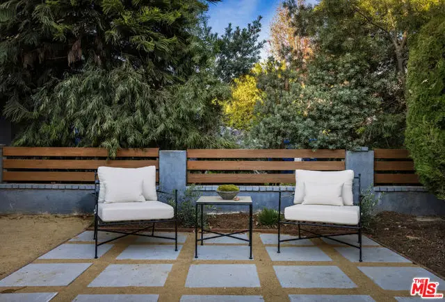 1411 Armadale Avenue, Los Angeles, CA 90042 - Image #3