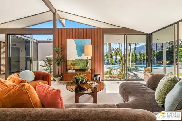 695 N Camino Real, Palm Springs, CA 92262 - Image #1