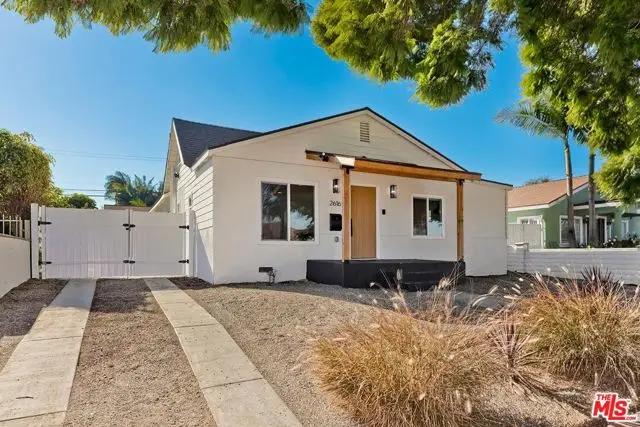 2616 W 73rd Street, Los Angeles, CA 90043 - #2
