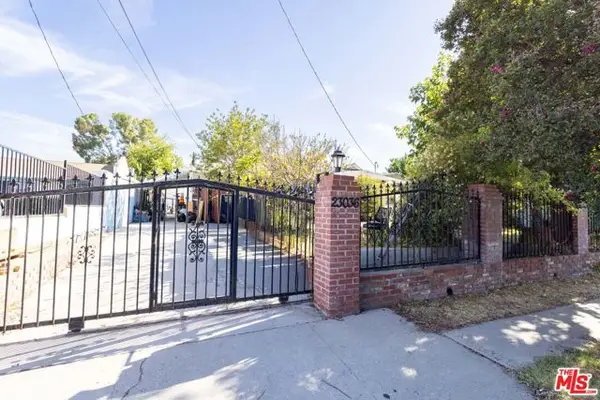 23036 Victory Boulevard, Woodland Hills (los Angeles), CA 91367