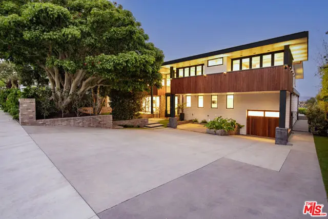 934 1st Street, Manhattan Beach, CA 90266 - Image #2