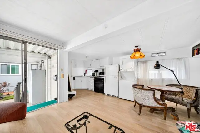 11250 Playa Street #43, Culver City, CA 90230 - Image #2