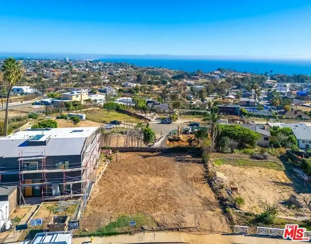 16644 Akron Street, Pacific Palisades, CA 90272 - #2