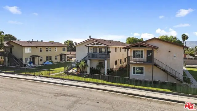 2235 Sunrise Lane, San Bernardino, CA 92404 - #3