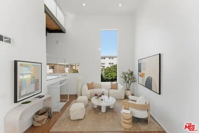 1244 14th Street #E, Santa Monica, CA 90404 - #2