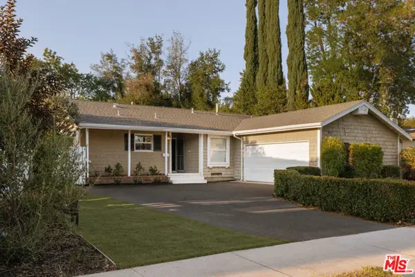 22251 Kittridge Street, Los Angeles, CA 91303