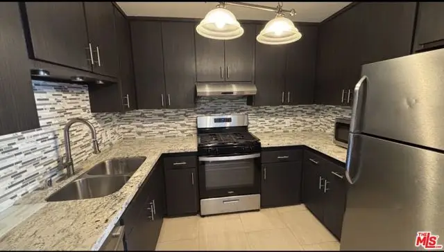 12157 Moorpark Street #204, Studio City, CA 91604 - #2