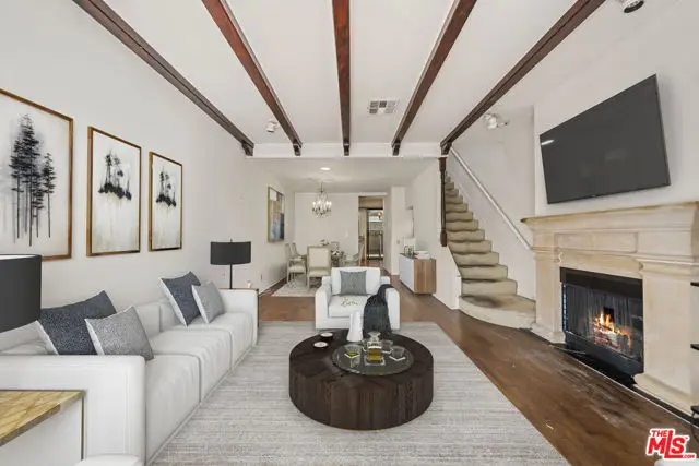 5400 Simpson Avenue #9, Valley Village, CA 91607 - #2