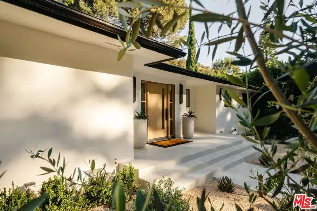 1902 Roscomare Road, Los Angeles, CA 90077 - #3