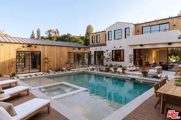 16541 Bosque Drive, Encino (los Angeles), CA 91436