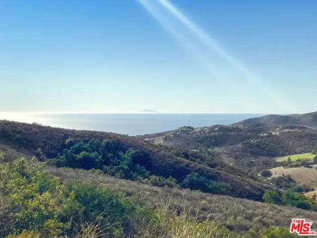 2201 Encinal Canyon Rd, Malibu, CA 90265 - #2