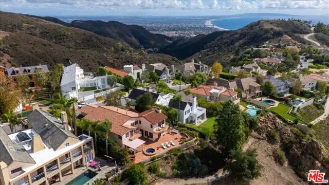 1277 Piedra Morada Drive, Pacific Palisades, CA 90272 - #2