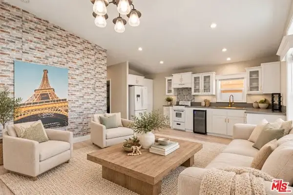 8250 Lankershim Boulevard #112, North Hollywood (los Angeles), CA 91605